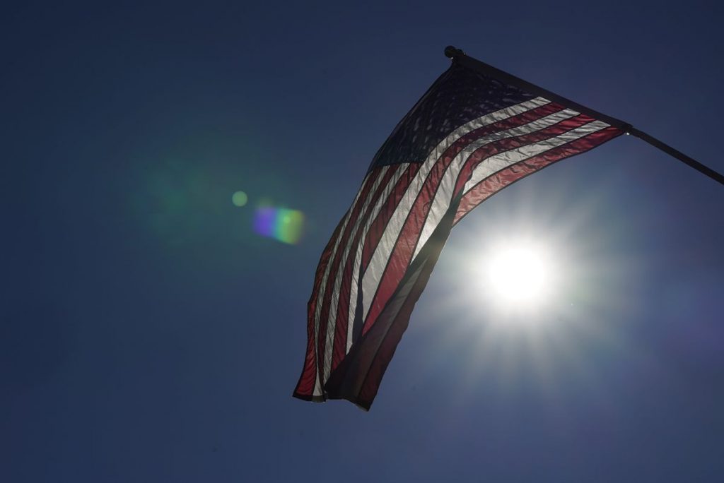 Opinion: On politics and the pandemic, the U.S. begins to turn the tide – The Globe and Mail