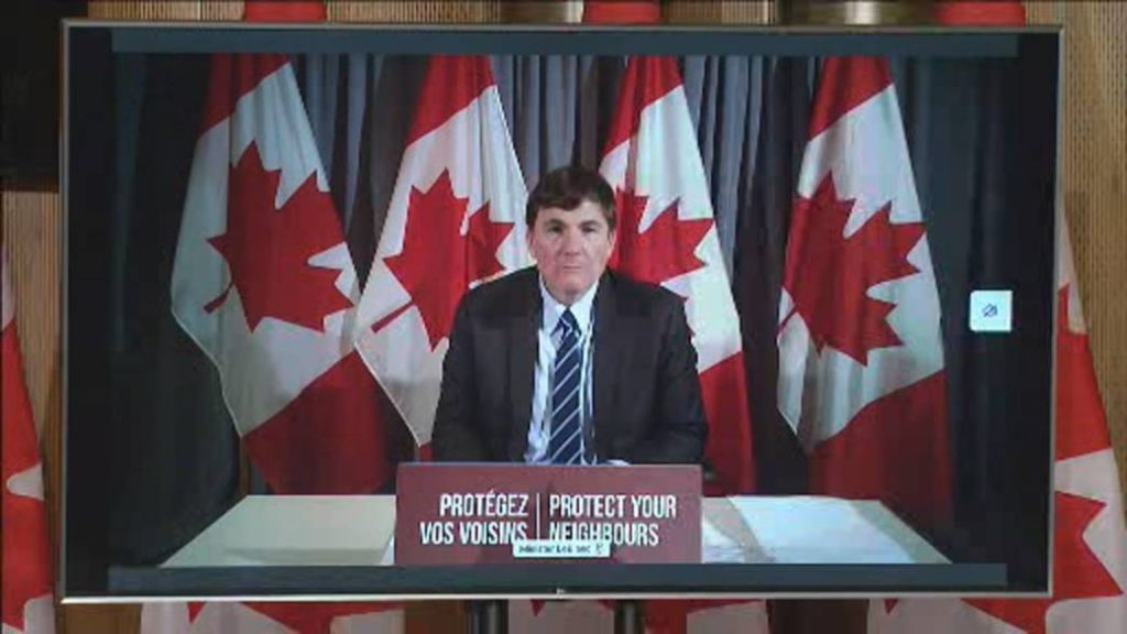 Trump signs ‘America First’ coronavirus vaccine order but vows to work with world – Global News