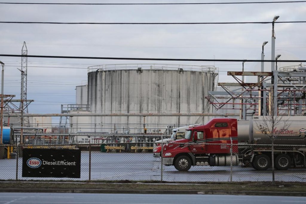 Imperial Oil swings to quarterly profit helped by oil price recovery