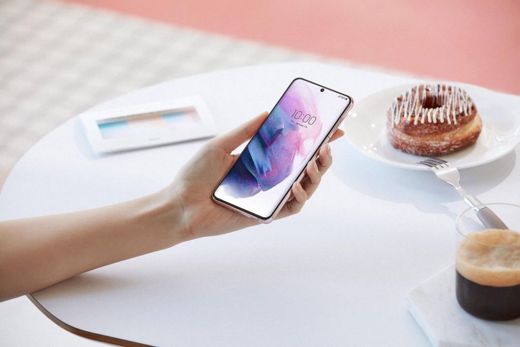 Galaxy S21: Samsung didn't bring back the headphone jack and here's why – CNET