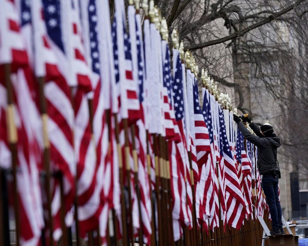 'Very mesmerizing': Canadians eye Biden inauguration with relief, anxiety – Toronto Star