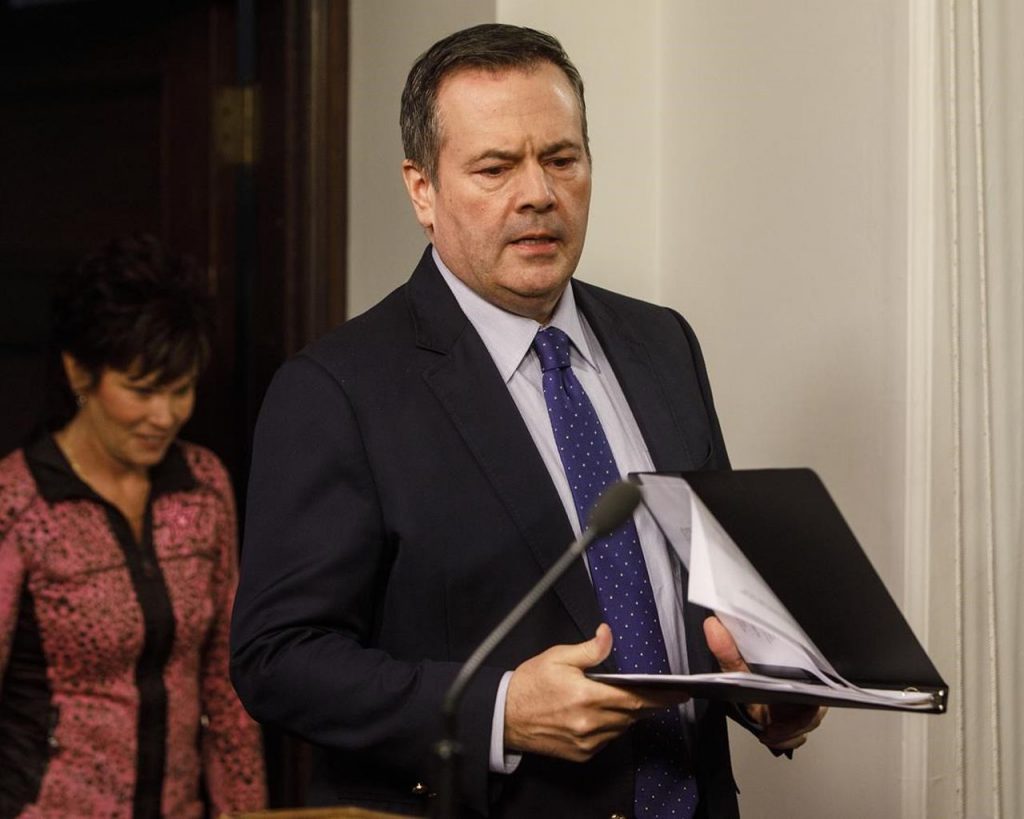 Political scientists say Kenney must rethink pugilistic approach on oil, environment – Toronto Star