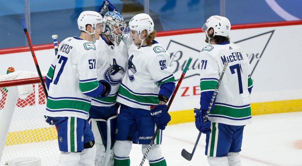 Canucks dial up systems play to snap 10-game losing streak vs. Jets – Sportsnet.ca