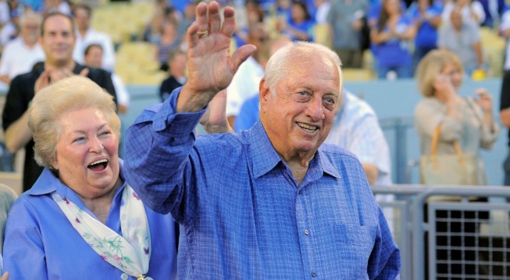 Tributes pour in for Dodgers great Lasorda: ‘Everyone has a Tommy story’ – Sportsnet.ca
