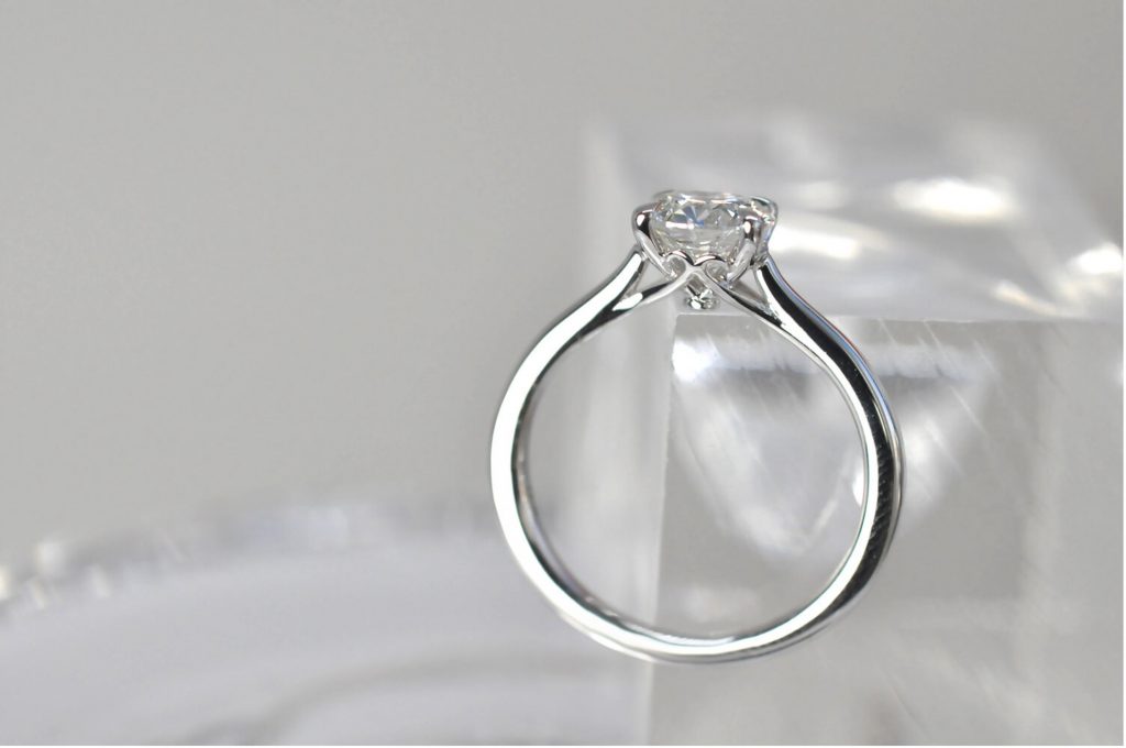 4 Signs of a Great Custom Engagement Ring Jeweller