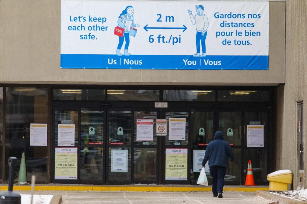 Today’s coronavirus news: Ontario reporting 1,969 additional cases with 36 more deaths; Mandatory testing of international travellers takes effect in Ontario – Toronto Star