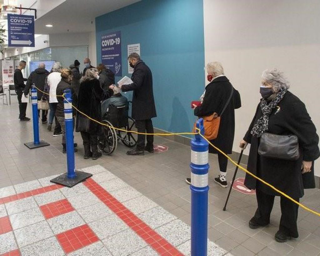 Quebec reports 749 new COVID-19 cases, 10 deaths as province expands vaccine access – Toronto Star