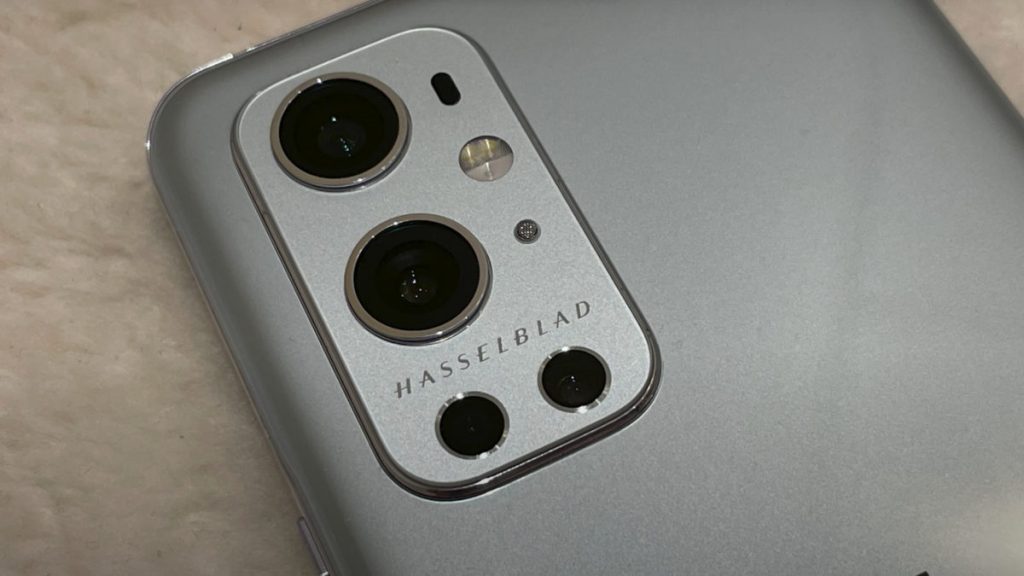 OnePlus 9 series pre-order details leaked, expect gifts in tow – Android Authority