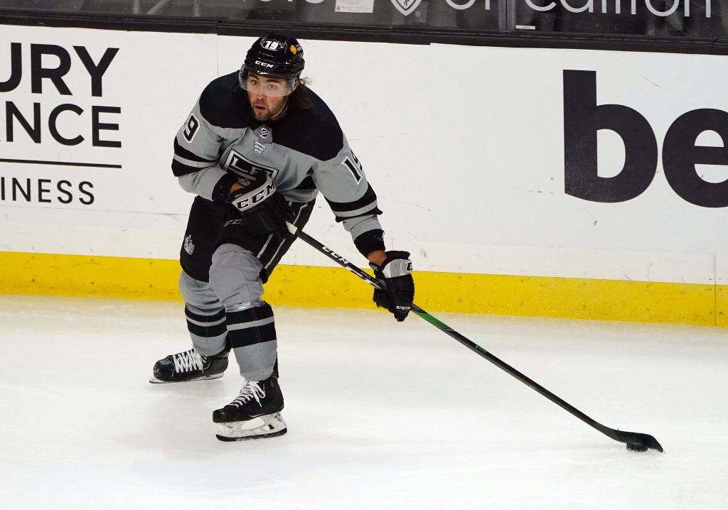 Darcy Kuemper’s shutout keeps Coyotes in playoff race