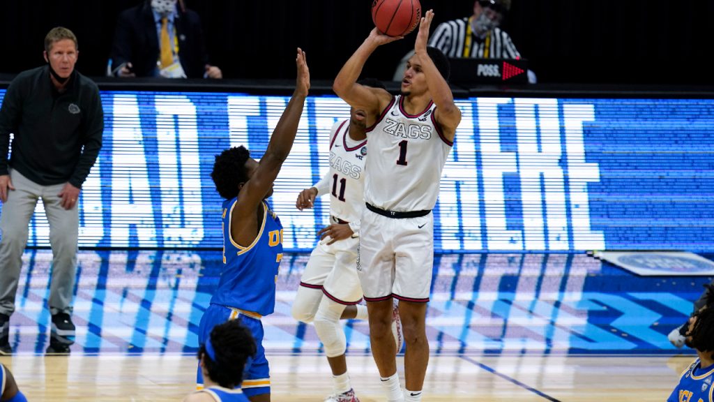 Suggs hits last-second 3-pointer as Gonzaga stuns UCLA in Final Four – Sportsnet.ca