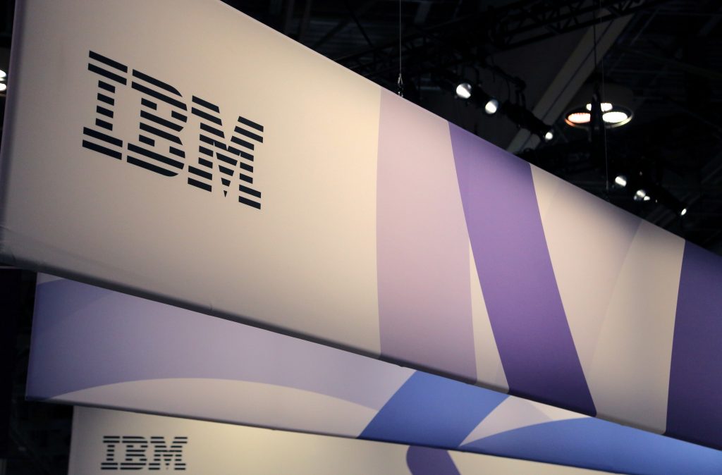 IBM quarterly revenue beats on cloud strength