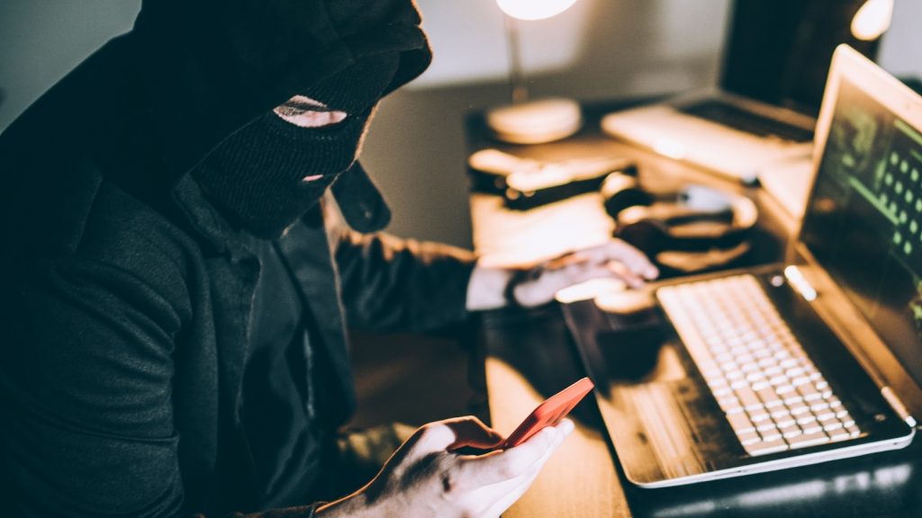 If you have a smartphone, just don't make this mistake with scareware – HT Tech