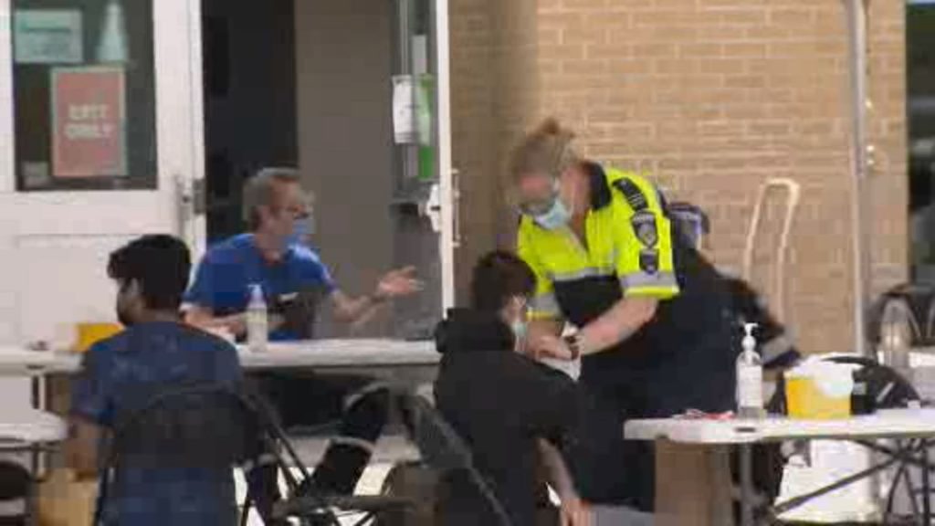 Toronto targets communities with low vaccination rates in vaccine push – Yahoo News Canada