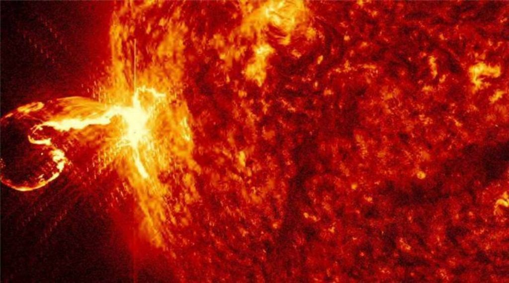 Solar storm heading towards Earth likely to hit today, can impact GPS & mobile signal – The Indian Express