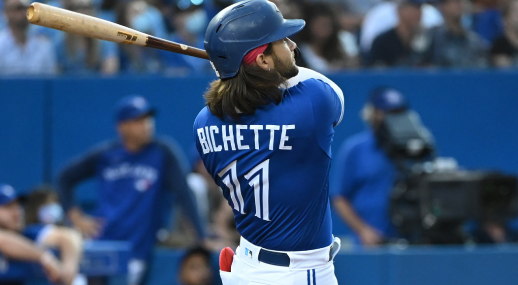 Blue Jays’ Bo Bichette out day-to-day with two left shin contusions – Sportsnet.ca