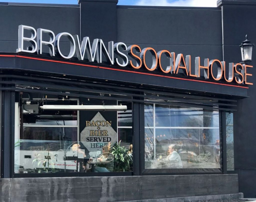 Browns Socialhouse in Kamloops temporarily closed because of COVID-19 – radionl.com