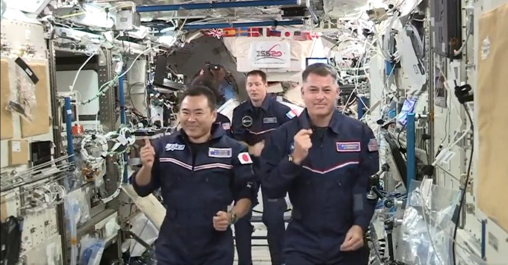 This Wholesome Video Of Astronauts Swimming In Space Deserves Its Own Olympic Category – ScoopWhoop