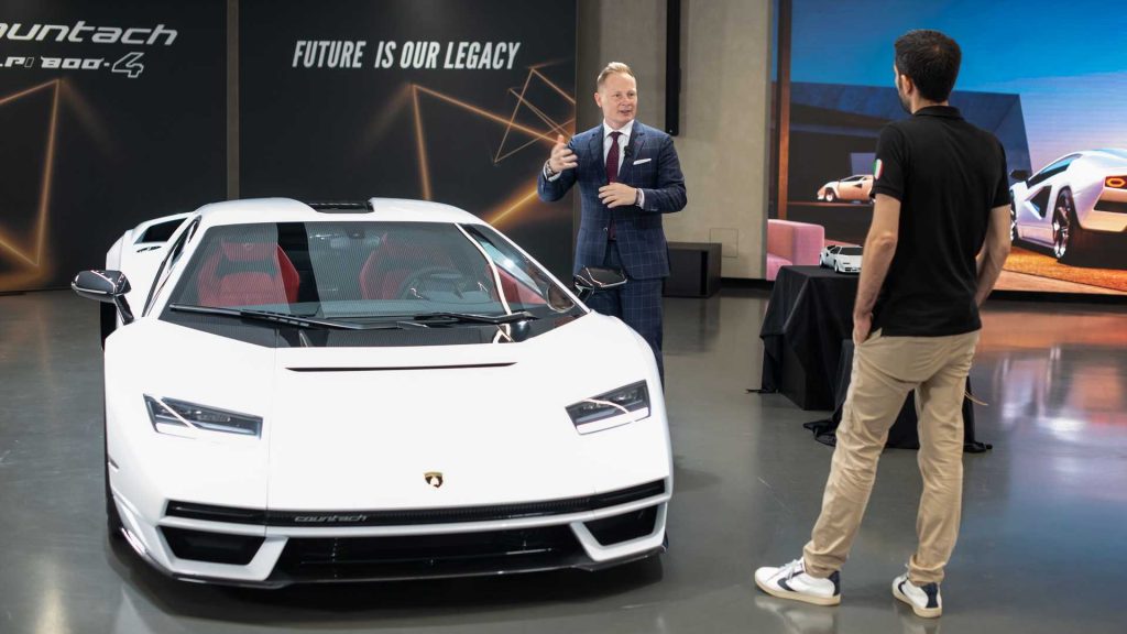 Hear New Lamborghini Countach's Glorious V12 Roar For The First Time – Motor1