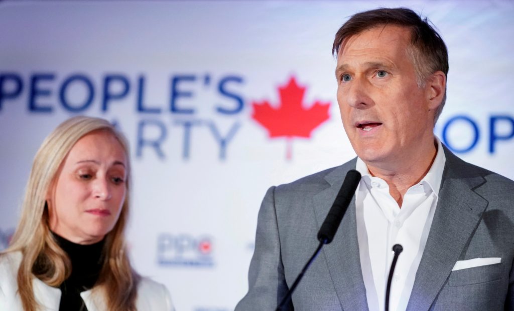Maxime Bernier stokes anti-vax rage  and could help Trudeau