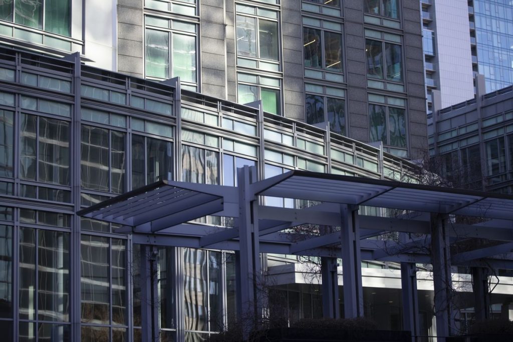 Real Estate Investment Surges to Record With Canada Rebounding – Bloomberg