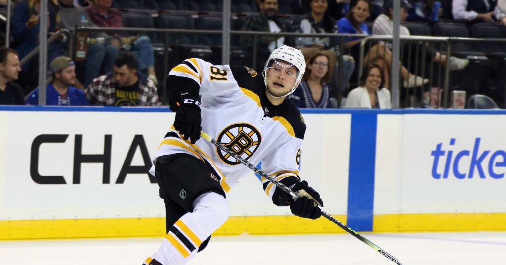 Bruins lines vs. Buffalo: Blidh, Moore draw in – Stanley Cup of Chowder