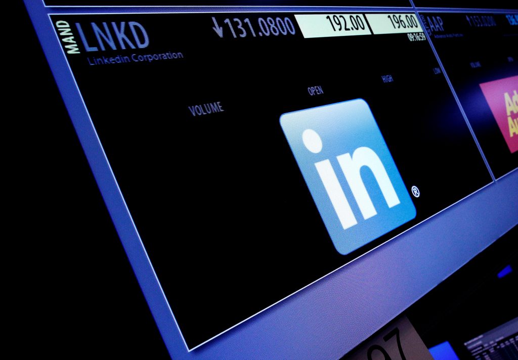Commenting on LinkedIn Will Get You Noticed