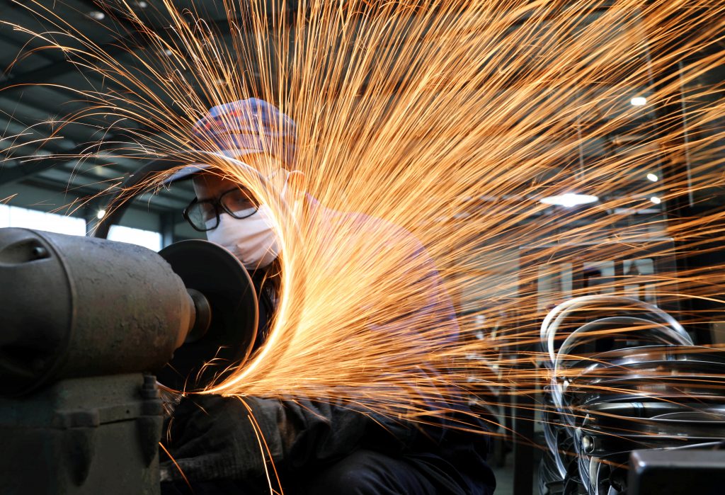 China’s falling factory activity a sign of economic woes ahead