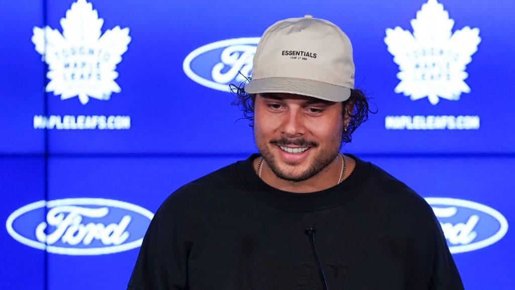 Maple Leafs to ease up on dress code restrictions for game days