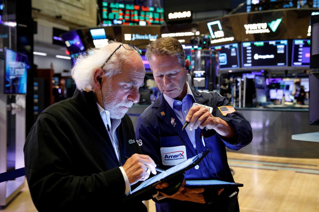 S&P 500 hits record on strong jobs report, Pfizer COVID-19 pill cheer