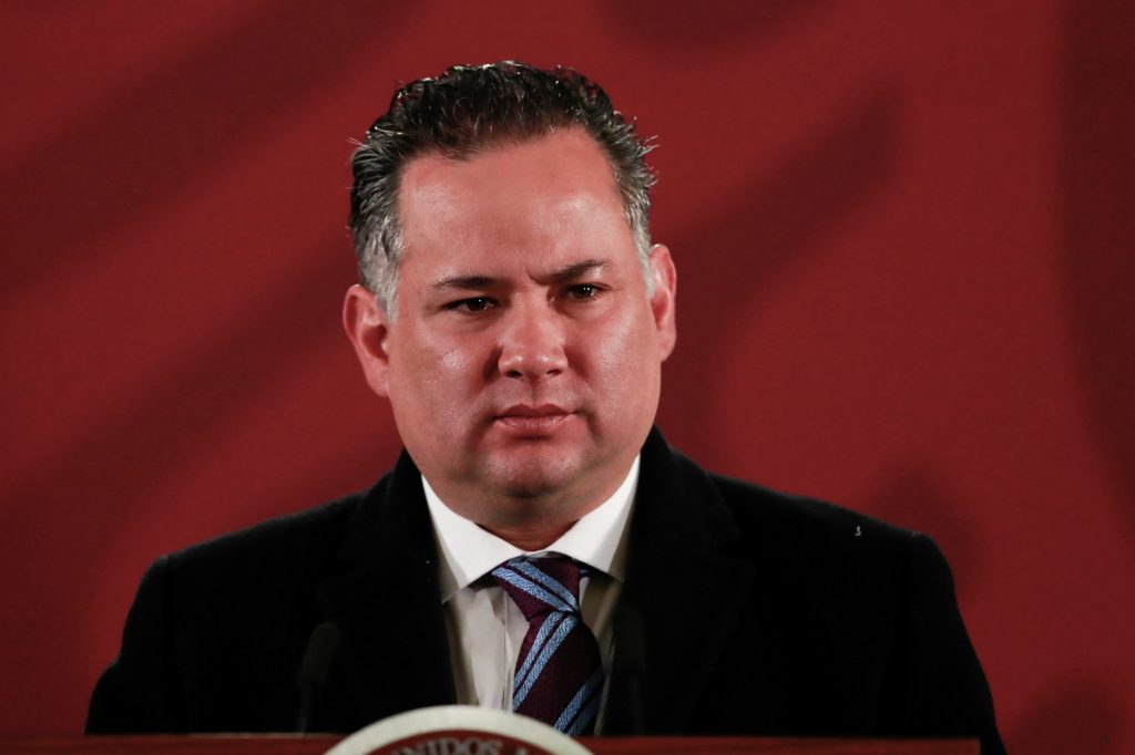 Head of Mexican money laundering unit replaced amid wedding scandal