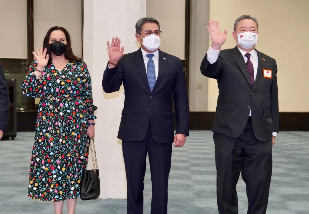 ‘We are real friends’: Honduran president says in Taiwan visit amid China tension