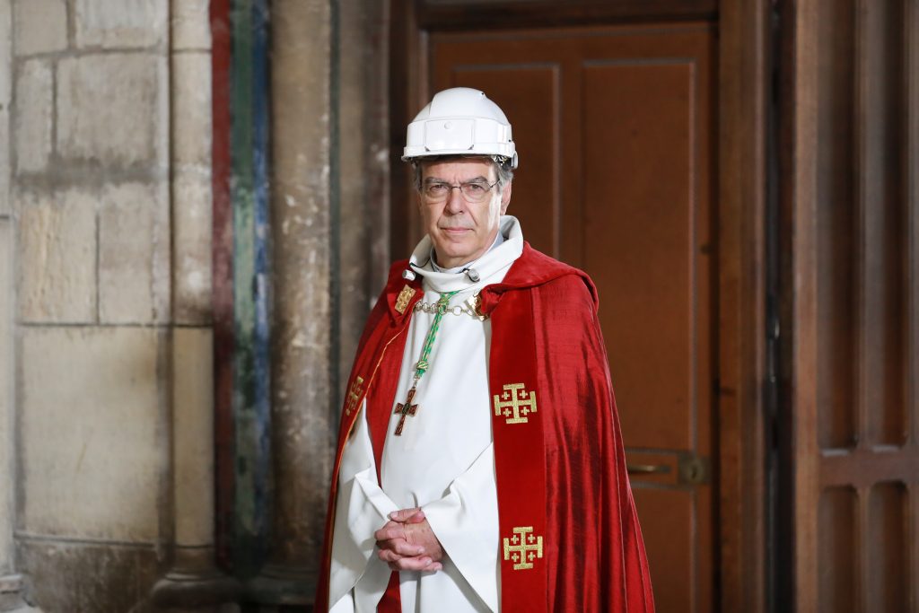 Paris archbishop offers to resign over relationship with woman – source