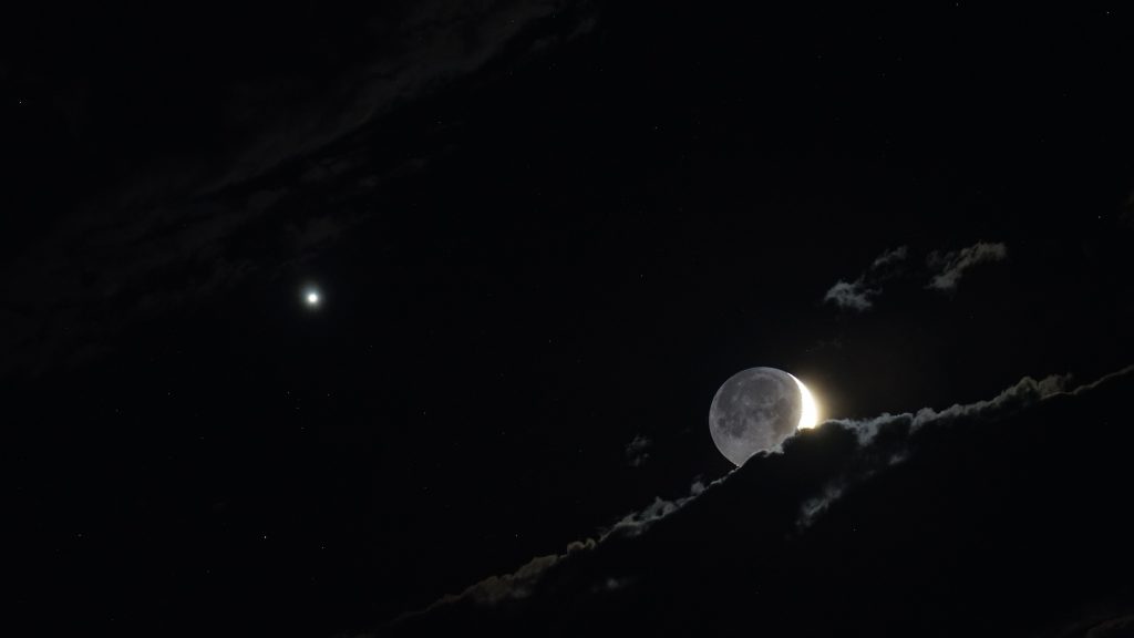 Remarkable images of Earth’s Moon meeting Venus in rare celestial event – The National