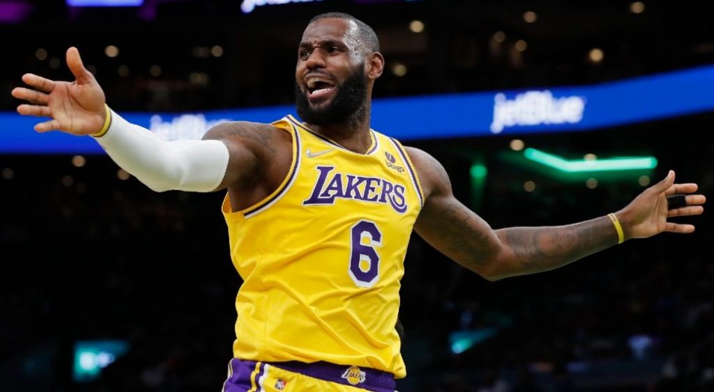 Lakers' LeBron James suspended one game, Pistons' Isaiah Stewart suspended two after altercation – Sportsnet.ca