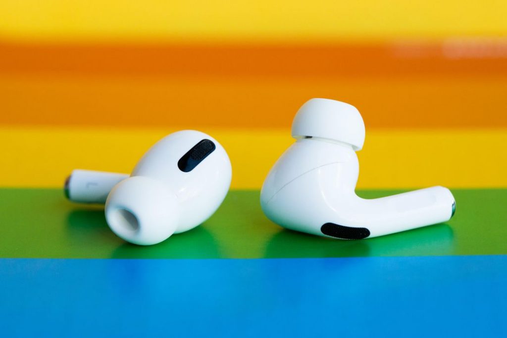 This Apple AirPods Pro Black Friday deal is still available right now (updated) – CNET