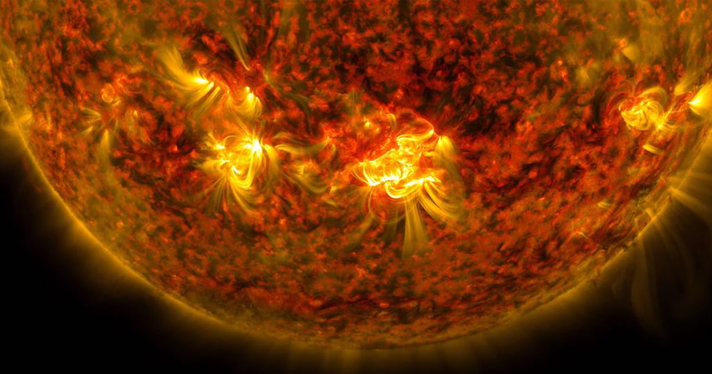 The Sun Just Blasted the Earth With an Enormous Solar Flare – Futurism