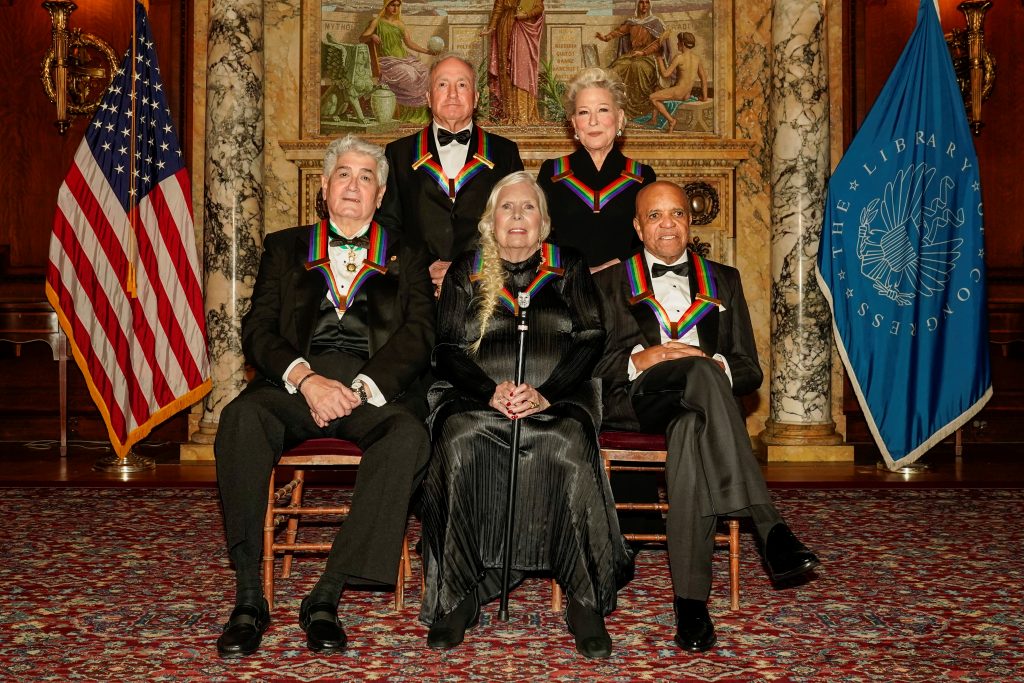 Tradition again: Biden celebrates Bette Midler, Joni Mitchell at Kennedy Center Honors