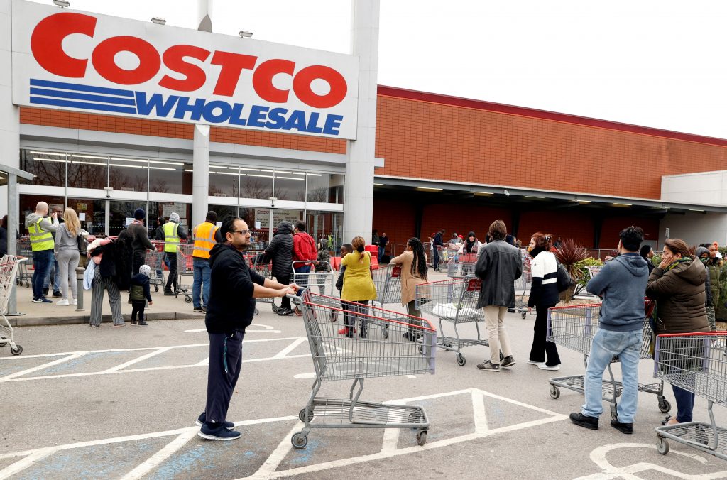 Costco beats revenue estimates as shoppers return to stores