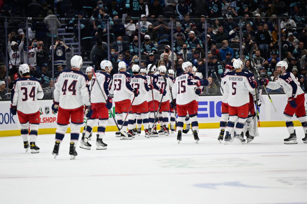 NHL-Blue Jackets, Canadiens shut down due to COVID-19