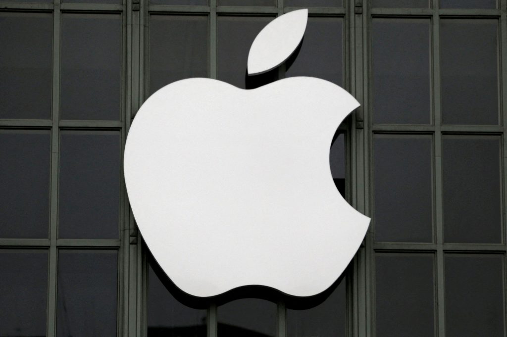 U.S. SEC denies Apple’s bid to dismiss shareholder proposal on concealment clauses