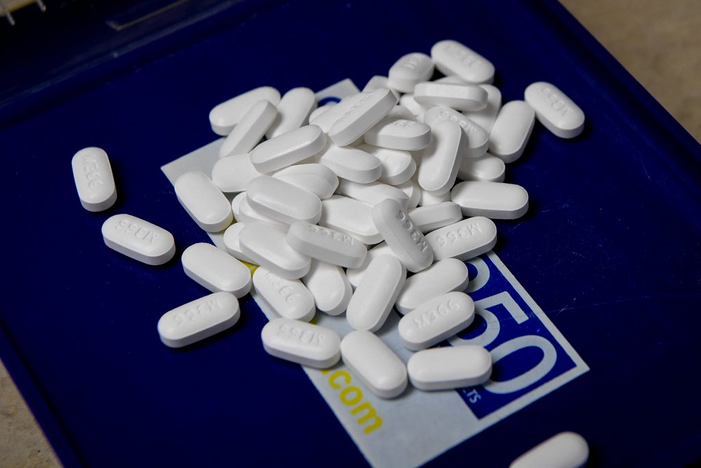 Deadline to join drug distributors’  billion U.S. opioid settlement extended