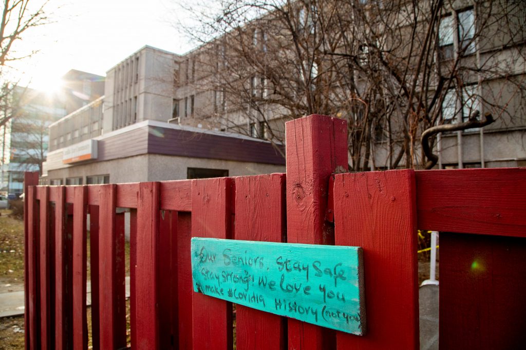 Quebec announces curfew, Ontario cuts isolation period as Canada tackles Omicron