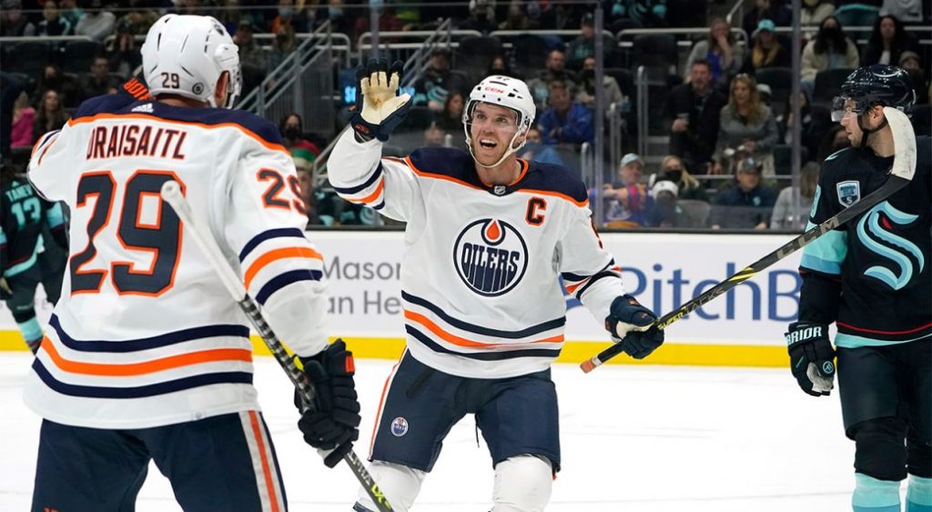 Undermanned Oilers rally together for invigorating win over Kraken – Sportsnet.ca