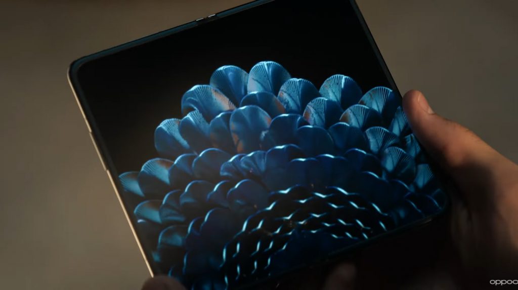 Oppo offers a sneak peek of its first foldable smartphone – MobileSyrup
