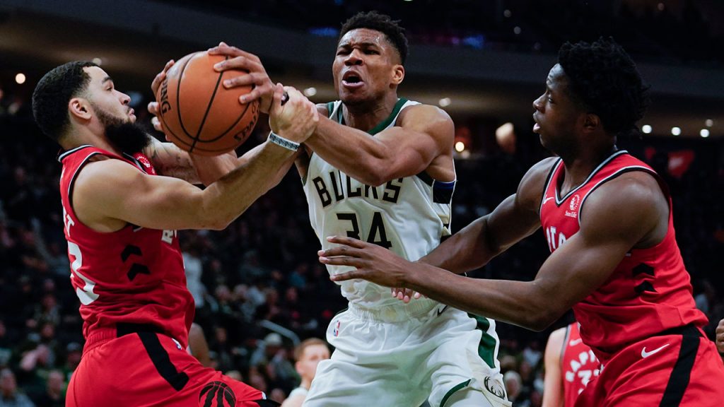 Bucks’ Giannis Antetokounmpo misses game vs. Raptors for undisclosed reason – Sportsnet.ca