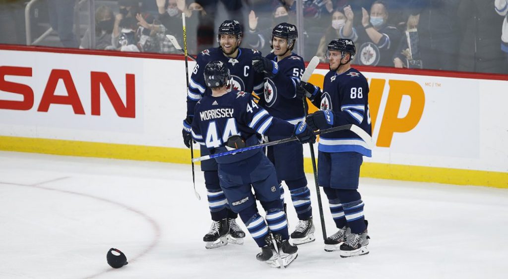 Jets’ Scheifele, Ehlers quiet sky-is-falling narrative with epic offensive outburst – Sportsnet.ca