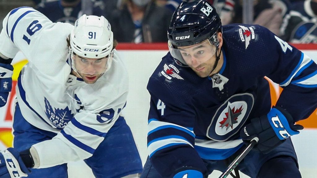 Winnipeg Jets defenseman Neal Pionk suspended two games by NHL after knee-on-knee hit – ESPN