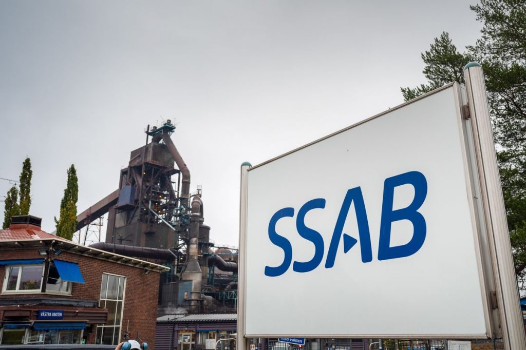 Steelmaker SSAB Plans .8 Billion Investment to Slash Emissions – Bloomberg