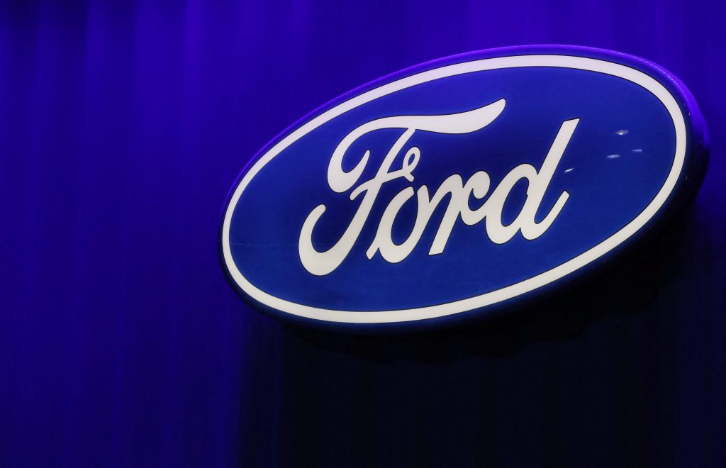 Ford posts 7% fall in 2021 U.S. auto sales