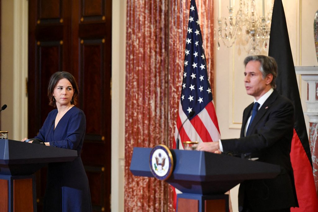 Blinken, German minister reiterate warning to Russia over Ukraine